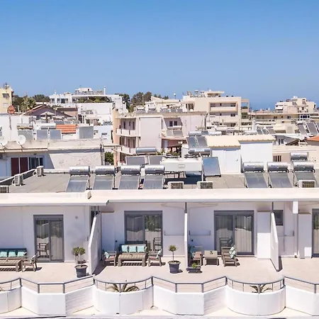 Oleana Di Castello *